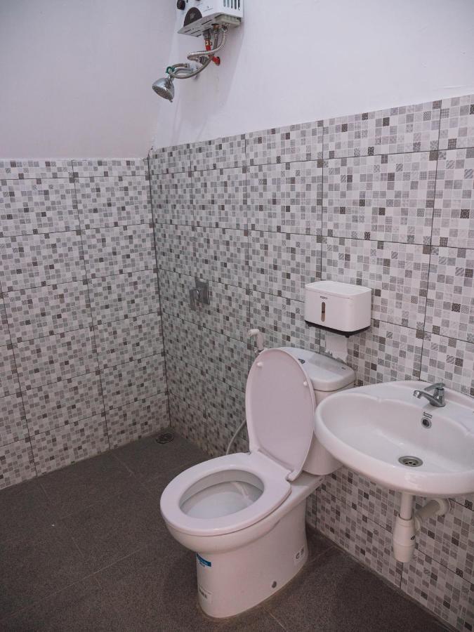 Tumpaksewu Homestay Sidomukti Buitenkant foto