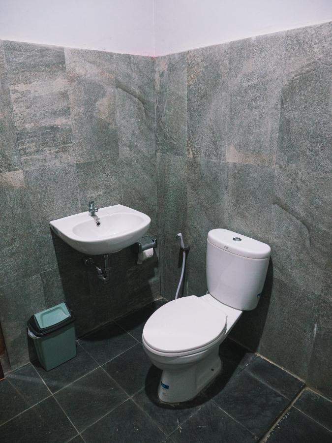 Tumpaksewu Homestay Sidomukti Buitenkant foto
