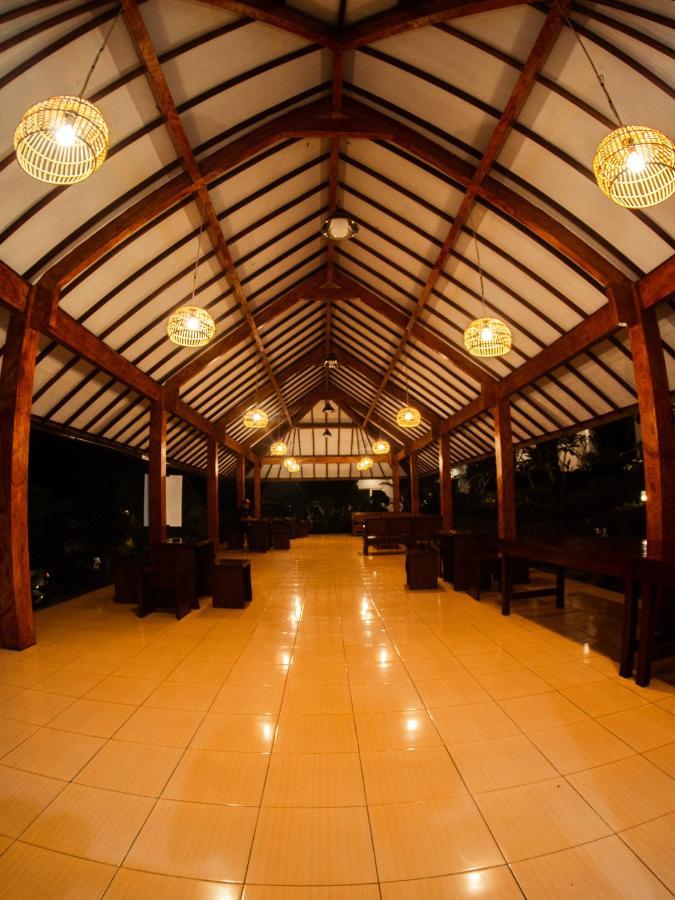 Tumpaksewu Homestay Sidomukti Buitenkant foto